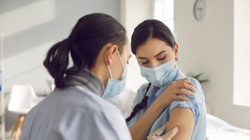 Không sử dụng rượu bia sau tiêm giúp vaccine đạt hiệu quả phòng bệnh cao nhất