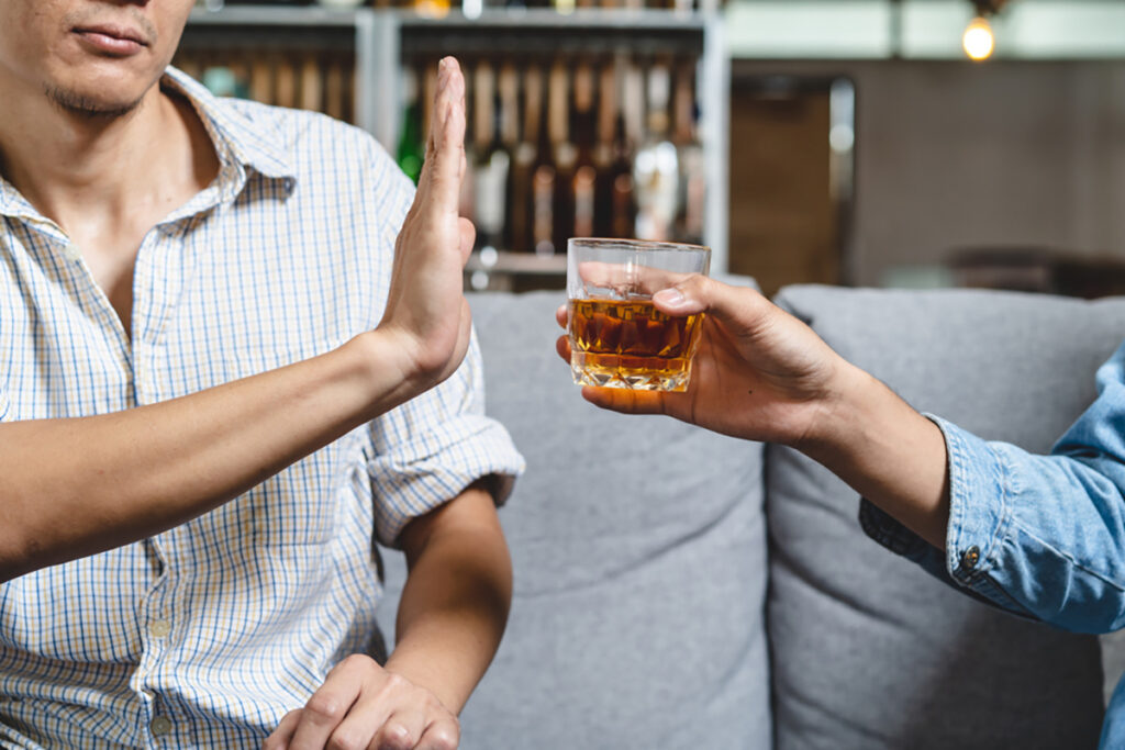 Phương pháp phòng tránh bệnh Marchiafava-Bignami là ngừng uống rượu