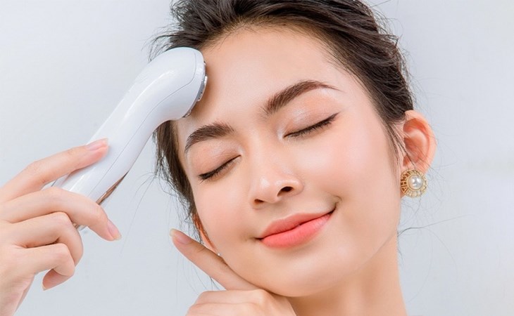 Máy massage mặt ngày càng được nhiều chị em tin dùng