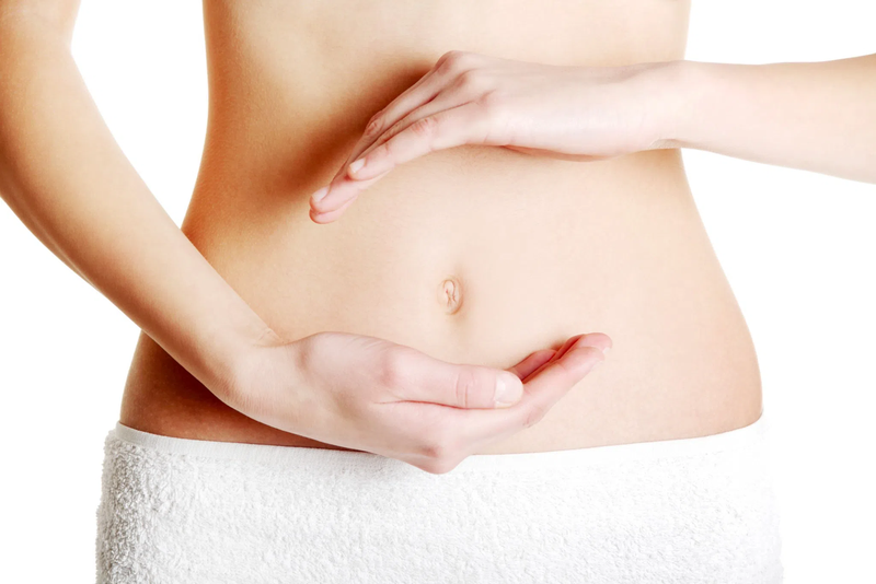 Hình minh họa thăm khám y tế giúp xác định nguyên nhân và lựa chọn phương pháp điều trị nuốt nghẹn phù hợp