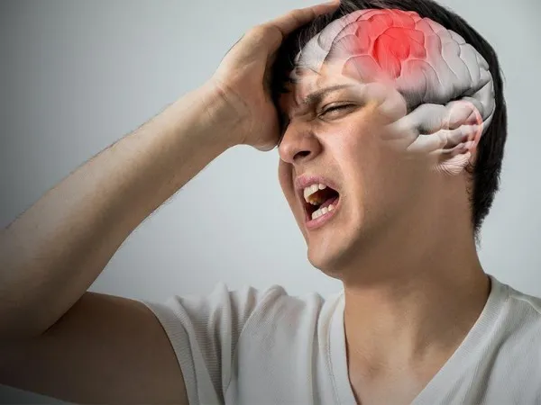 Tình trạng tê nửa mặt bên phải: nguyên nhân và điều trị