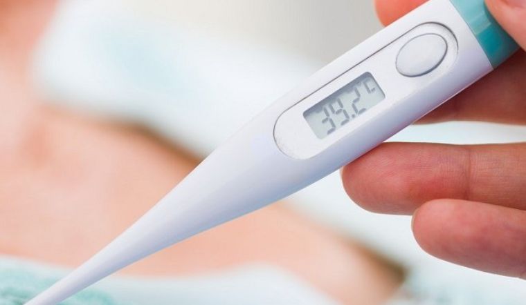 Cách sử dụng nhiệt kế điện tử Pharmacity