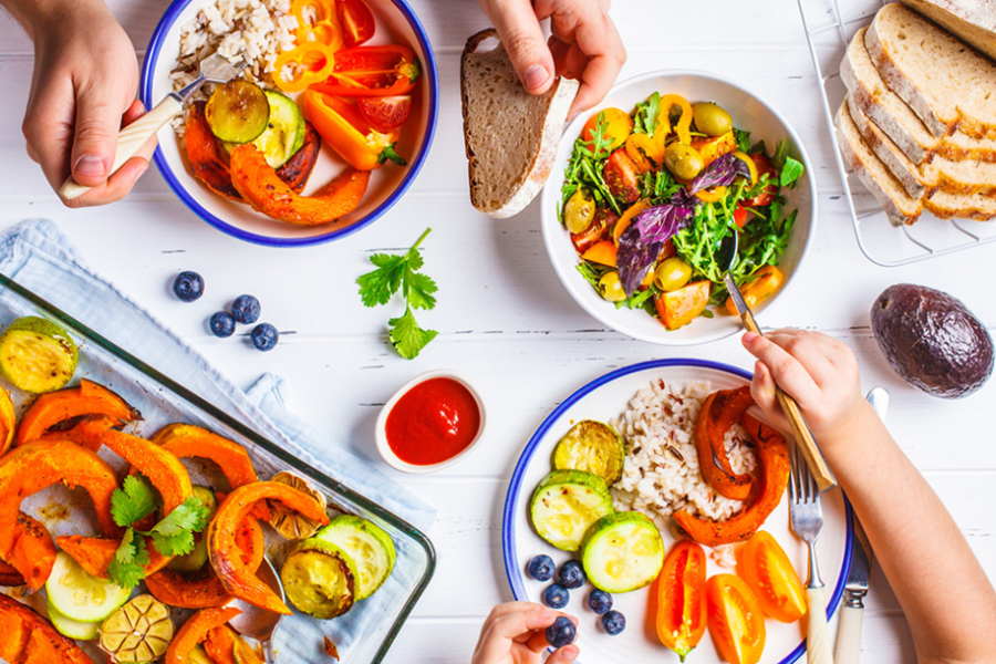 Chế độ ăn uống có liên quan đến tình trạng buồng trứng đa nang