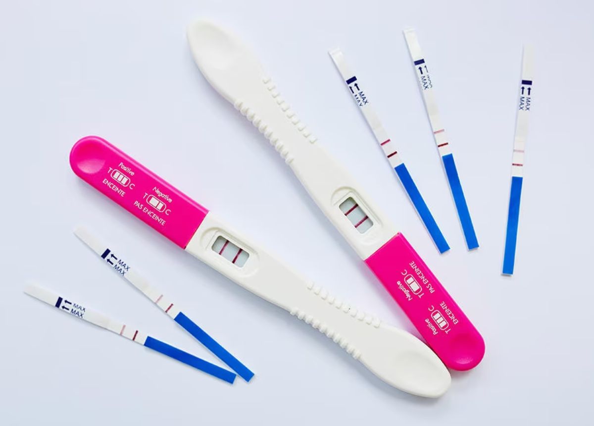 Pharmacity cung cấp đa dạng các loại que thử thai chính hãng, an toàn