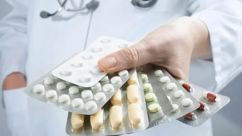 Việc hiểu rõ về thuốc giúp người bệnh an tâm và kiên trì hơn trong lộ trình điều trị bền bỉ 
