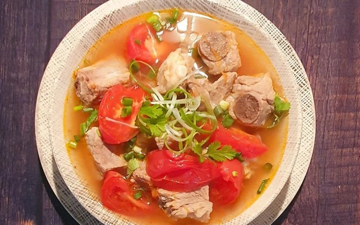 Món canh chua sườn non