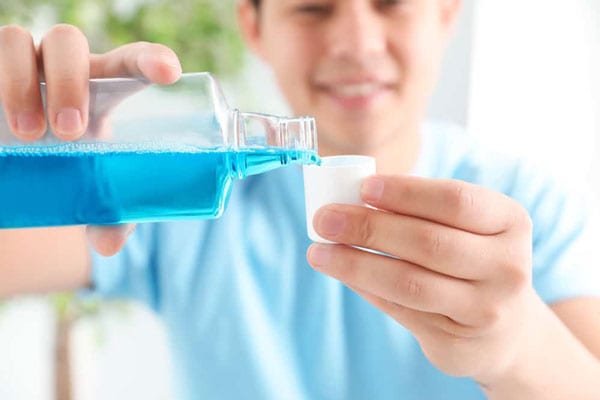 Vệ sinh răng miệng, phòng sâu răng, điều trị viêm lợi bằng Chlorhexidine gluconate