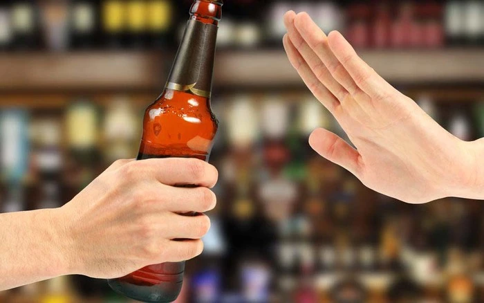 Nói không với rượu bia để tránh nguy cơ mắc cổ trướng