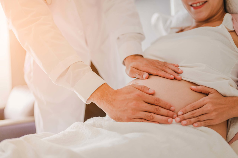 Giữ tinh thần thoải mái và chế độ dinh dưỡng hợp lý là nền tảng cho một thai kỳ khỏe mạnh 