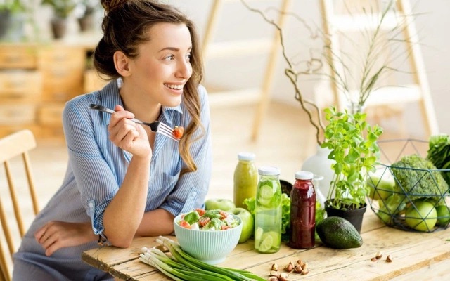 Thói quen ăn uống lành mạnh để bảo vệ sức khỏe và tận hưởng cuộc sống đầy thú vị