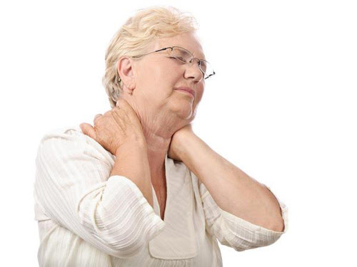 Người lớn tuổi có nguy cơ mắc đau cổ tần suất nhiều hơn
