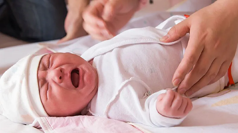 Đau bụng và tiêu chảy có thể là dấu hiệu rối loạn tiêu hóa ở trẻ