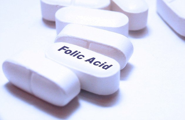 Phụ nữ nên bổ sung acid folic đầy đủ