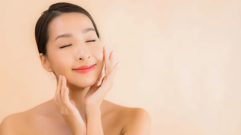 Khả năng chống oxy hóa của Vitamin E giúp ngăn ngừa các dấu hiệu lão hóa sớm 