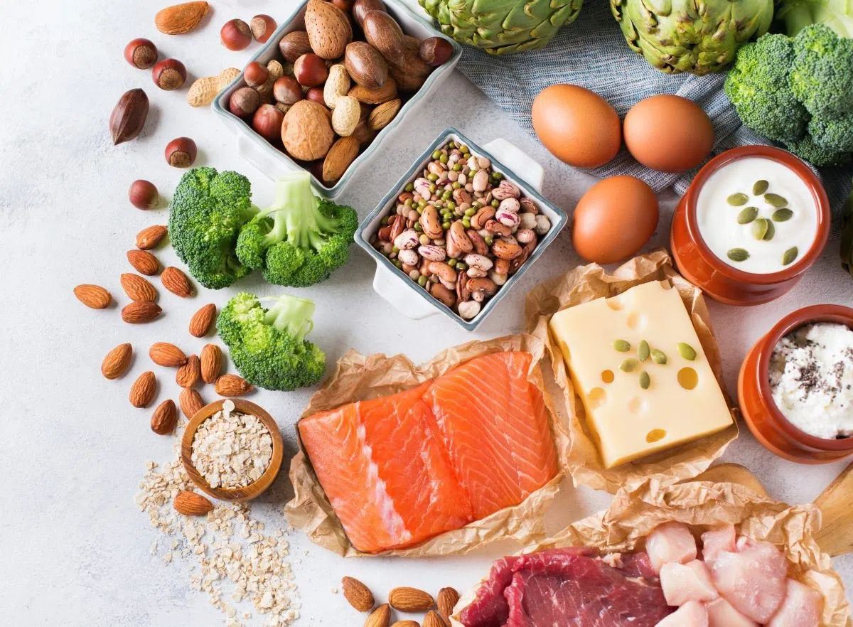 Những loại thực phẩm người bị bệnh máu nhiễm mỡ nên tránh