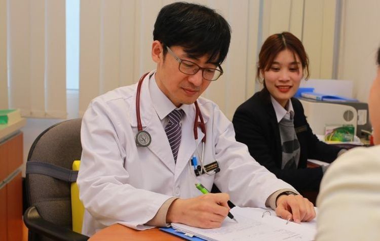 Khi xuất hiện các biểu hiện bất thường về sức khỏe, người bệnh nên đến bệnh viện để được các bác sĩ kiểm tra và kịp thời can thiệp