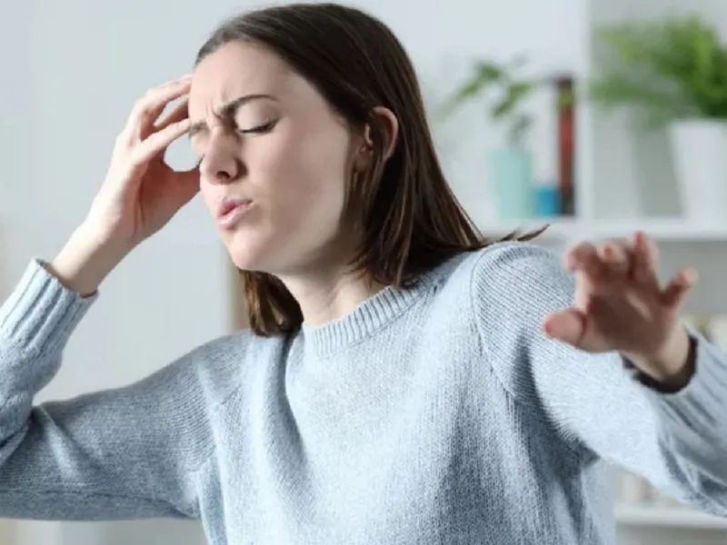 Căng thẳng stress cũng là nguyên nhà gây nổi mề đay do suy giảm miễn dịch