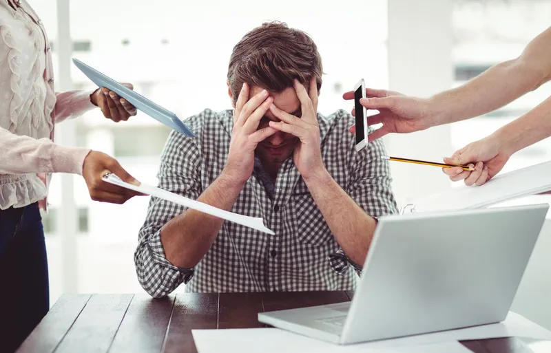 Tình trạng mệt mỏi, thu mình lại là biểu hiện của trầm cảm