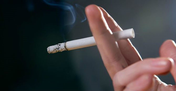 Hút thuốc lá làm tăng khả năng mắc phình động mạch chủ bụng