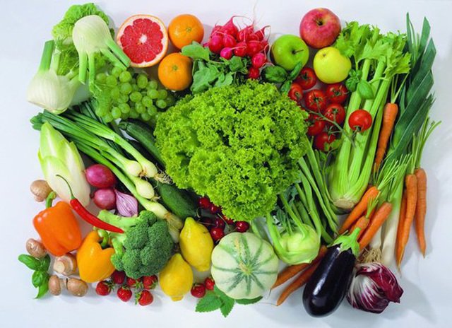 Chế độ dinh dưỡng hợp lý bổ sung nhiều rau củ quả cho người bị phình động mạch chủ bụng