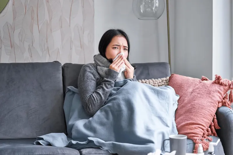Khi sốt siêu vi thuyên giảm, cảm giác đau nhức cơ thể và mệt mỏi cũng giảm rõ rệt.