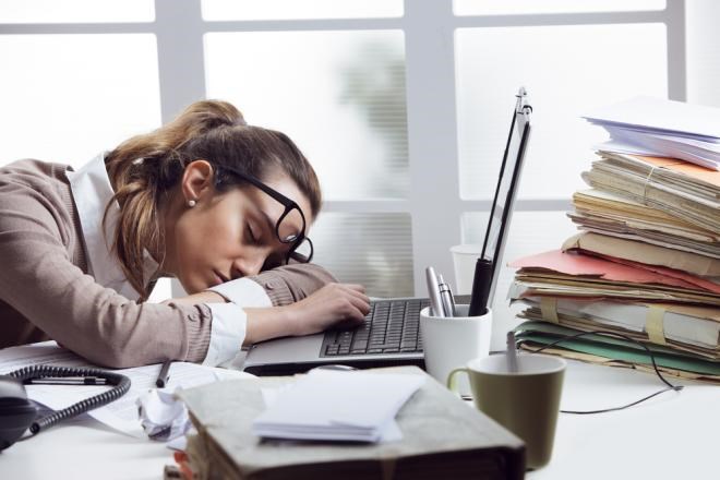 Công việc quá tải là yếu tố nguy cơ hội chứng quá tải do stress