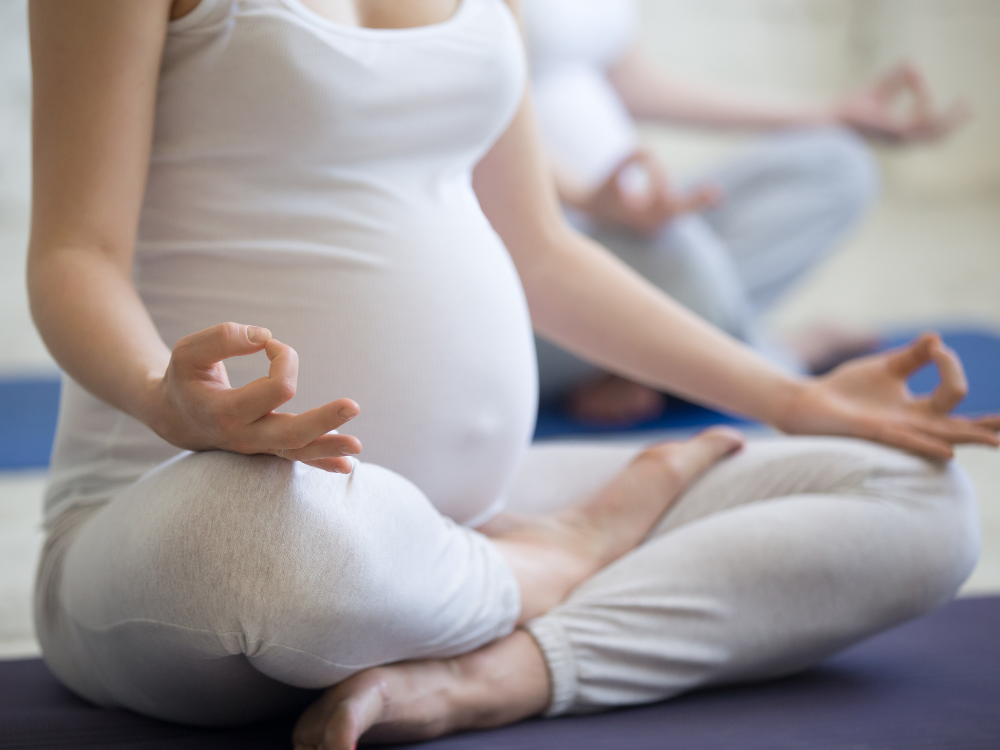 Các bài tập thể dục nhẹ nhàng sẽ khiến tinh thần mẹ bầu trở nên tốt hơn