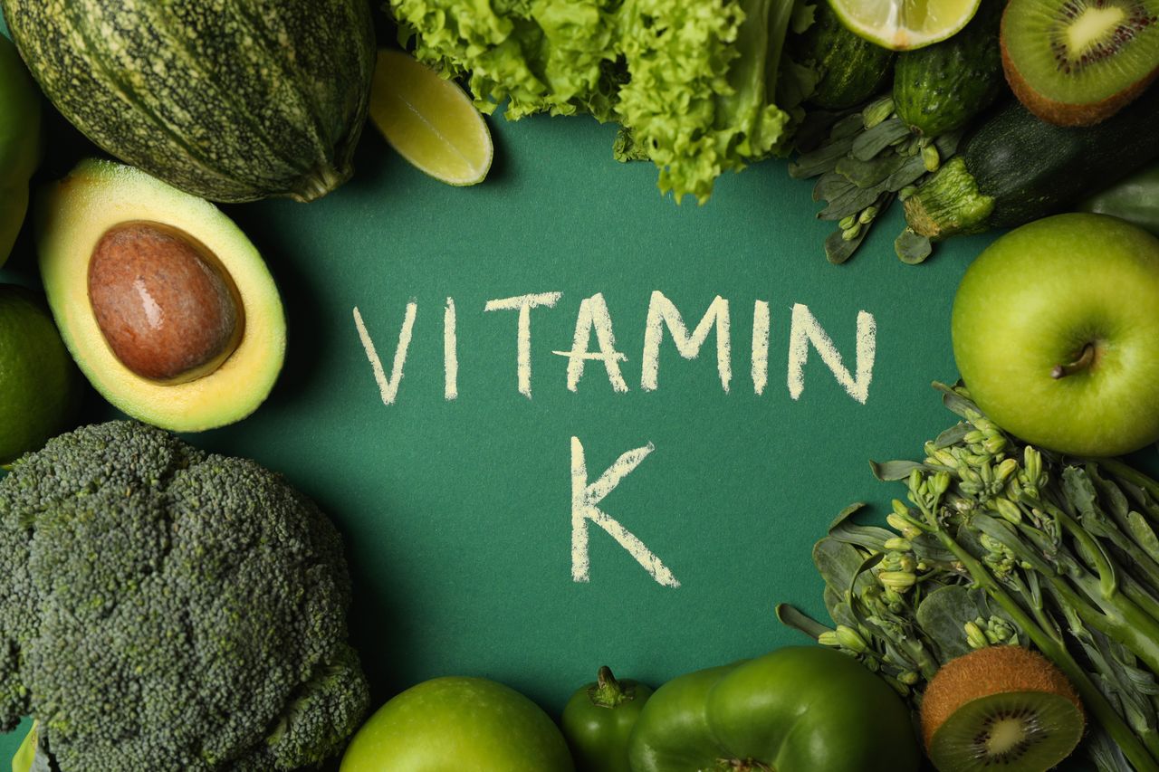 Vitamin K có vai trò quan trọng trong quá trình đông máu