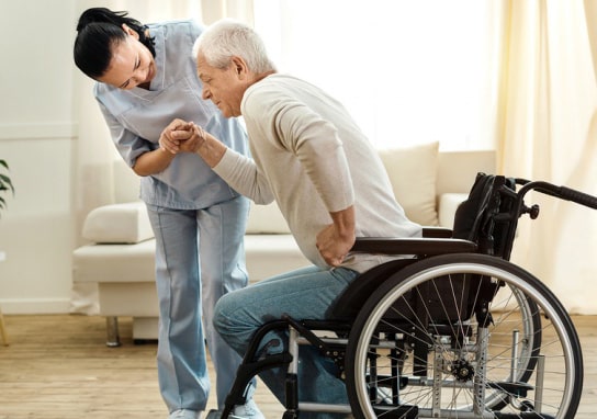 Liệt vận động là biến chứng nặng nề hàng đầu đòi hỏi quá trình tập phục hồi chức năng lâu dài