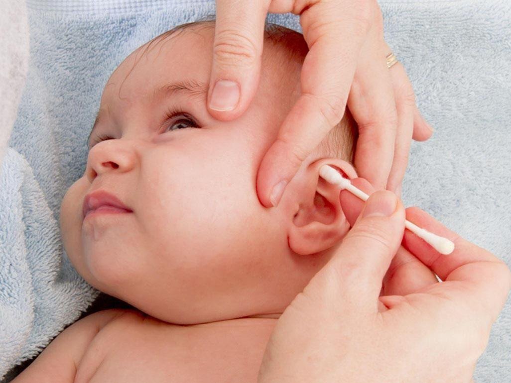 Trẻ em là đối tượng dễ mắc bệnh viêm tai giữa