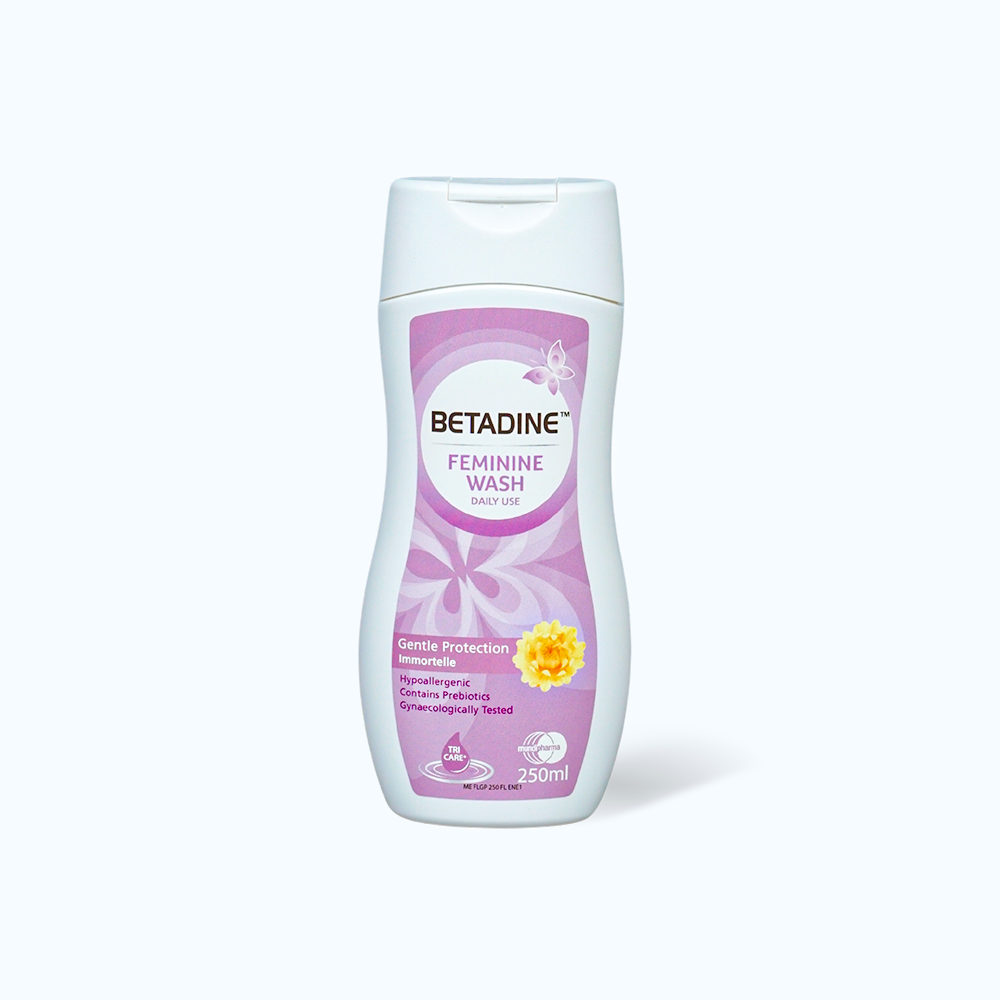 Dung dịch vệ sinh phụ nữ Betadine Gentle Protection (Chai 250ml)