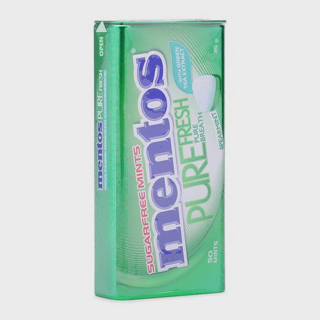 MENTOS hương Spearmint mang lại hơi thở thơm mát, làm sạch khoang miệng (35g)