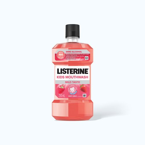 Nước Súc Miệng Trẻ Em LISTERINE Vị Không Cay (Chai 250ml)