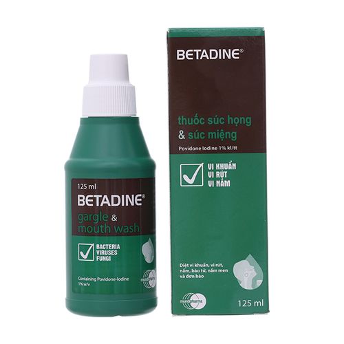 Dung dịch Betadine Gargle Sol 1% trị nhiễm khuẩn răng miệng (chai 125ml)