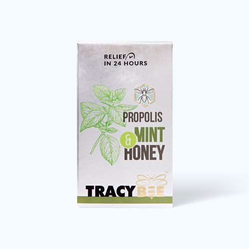 Xịt keo ong xanh vị bạc hà Tracybee hỗ trợ giảm ho kéo dài (Chai 30ml)