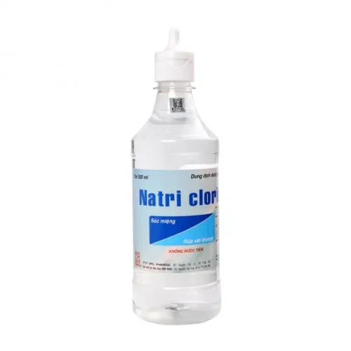 Dung dịch súc miệng Natri clorid 0.9% Pharmedic 500ml trị tiêu đờm, sát trùng họng (chai 500ml)