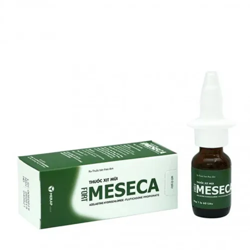 Thuốc xịt mũi Meseca Fort trị và dự phòng viêm mũi dị ứng theo mùa (chai 60 liều)